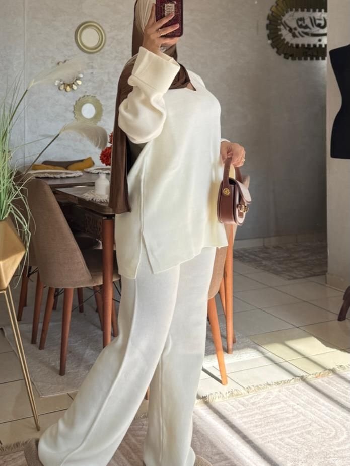 Ensemble Col V Femme – Élégance & Style Chic
